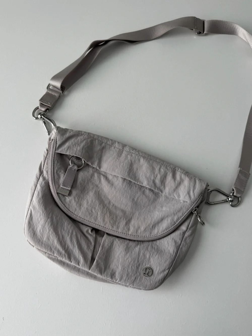 Lululemon All Night Festival 5L Bag Silver Drop
